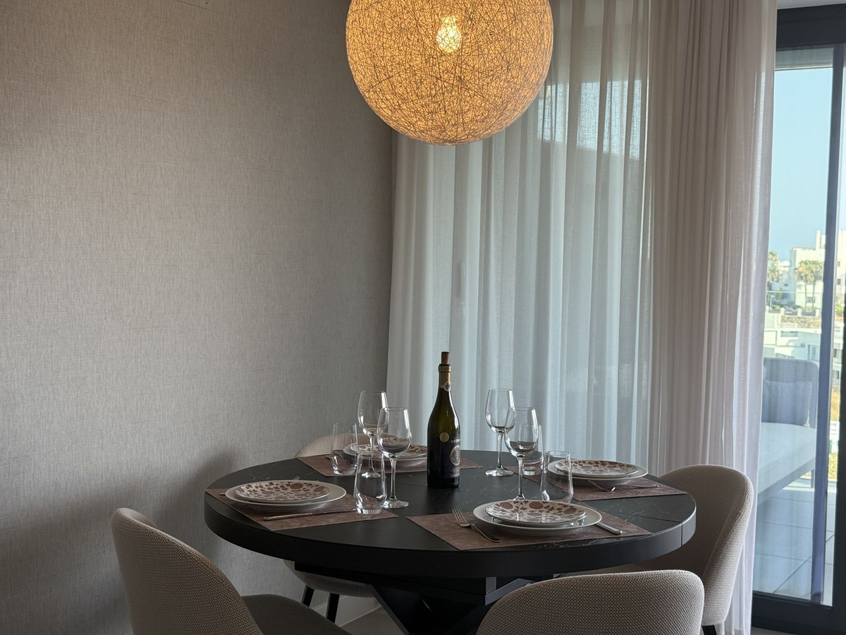 Appartement te koop in Estepona | 2 slaapkamers H5080000