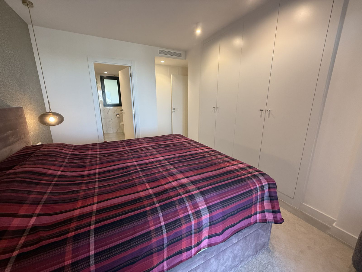 Appartement te koop in Estepona | 2 slaapkamers H5080000