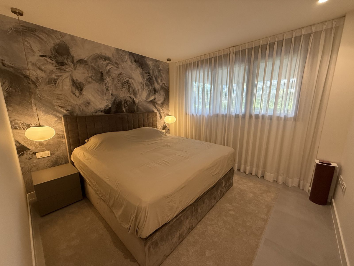 Appartement te koop in Estepona | 2 slaapkamers H5080000