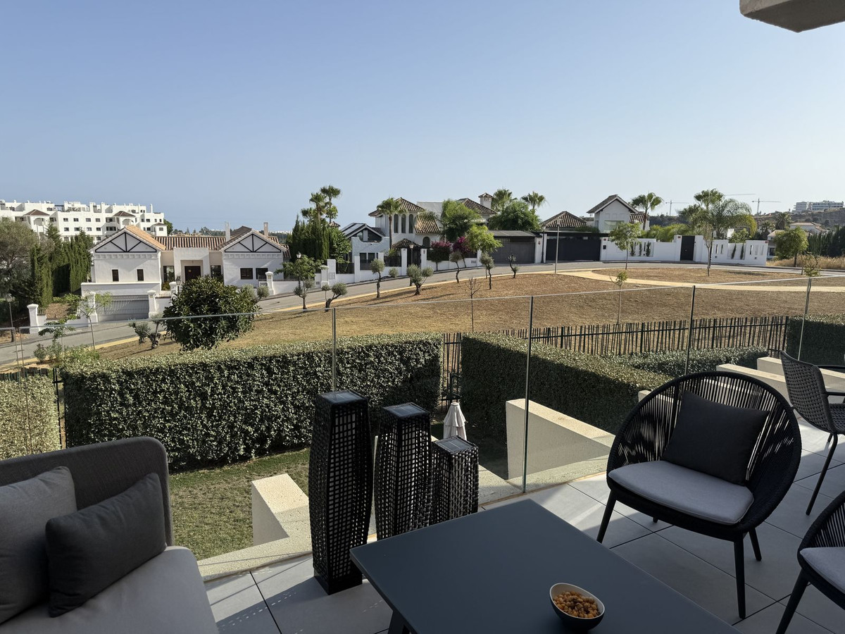 Appartement te koop in Estepona | 2 slaapkamers H5080000