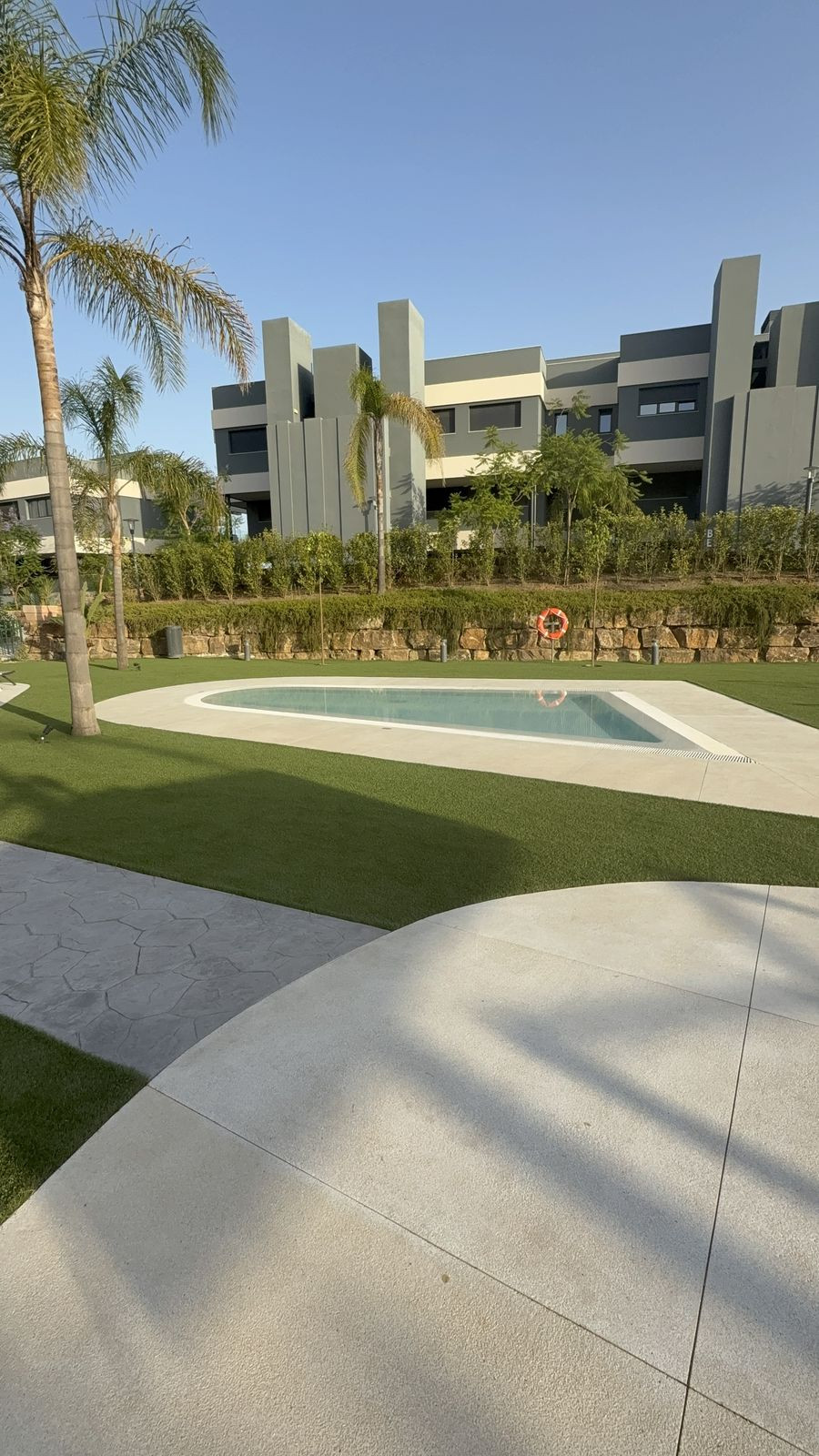 Appartement te koop in Estepona | 2 slaapkamers H5080000