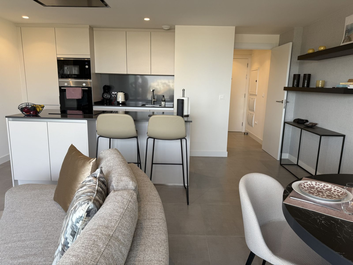 Appartement te koop in Estepona | 2 slaapkamers H5080000