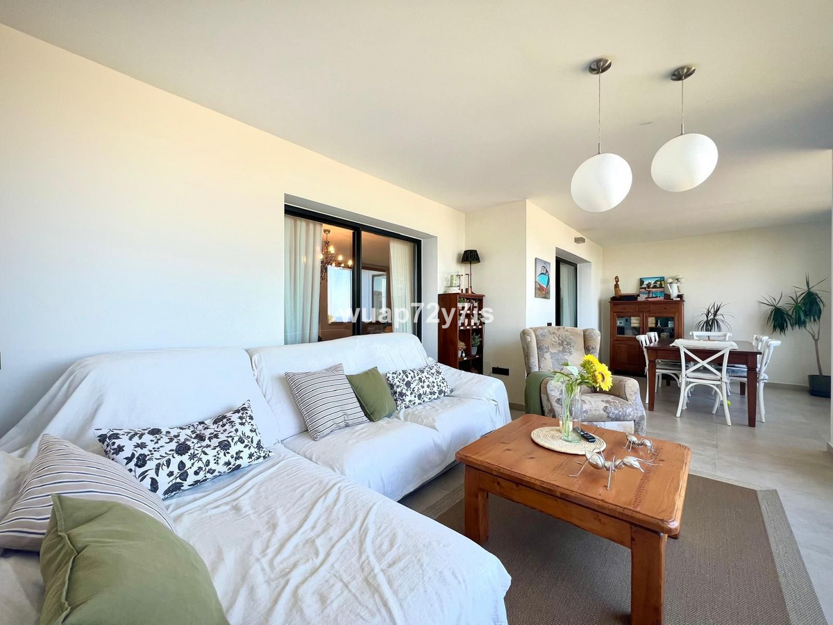 Appartement te koop in Estepona | 3 slaapkamers H5080138