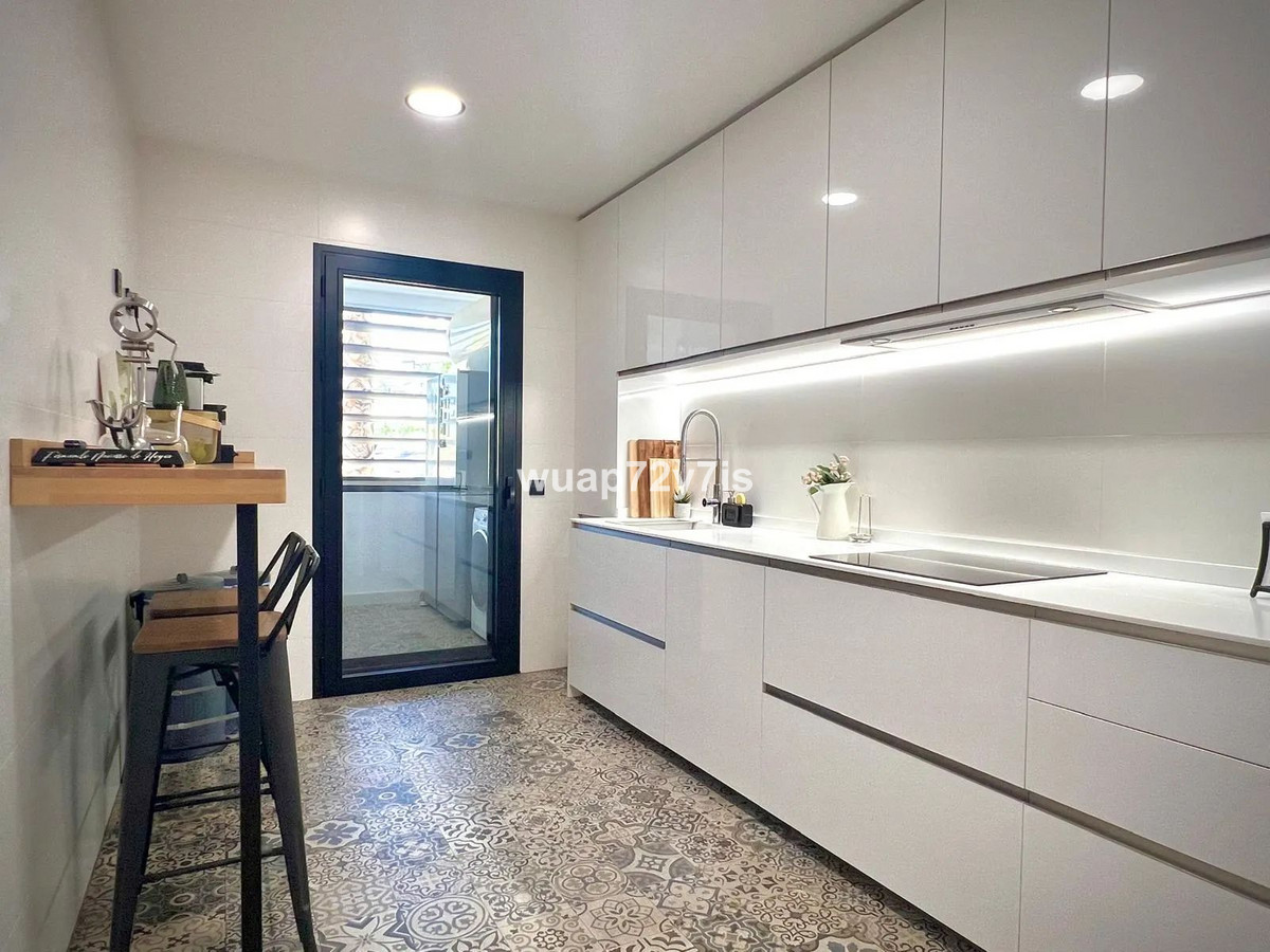 Appartement te koop in Estepona | 3 slaapkamers H5080138