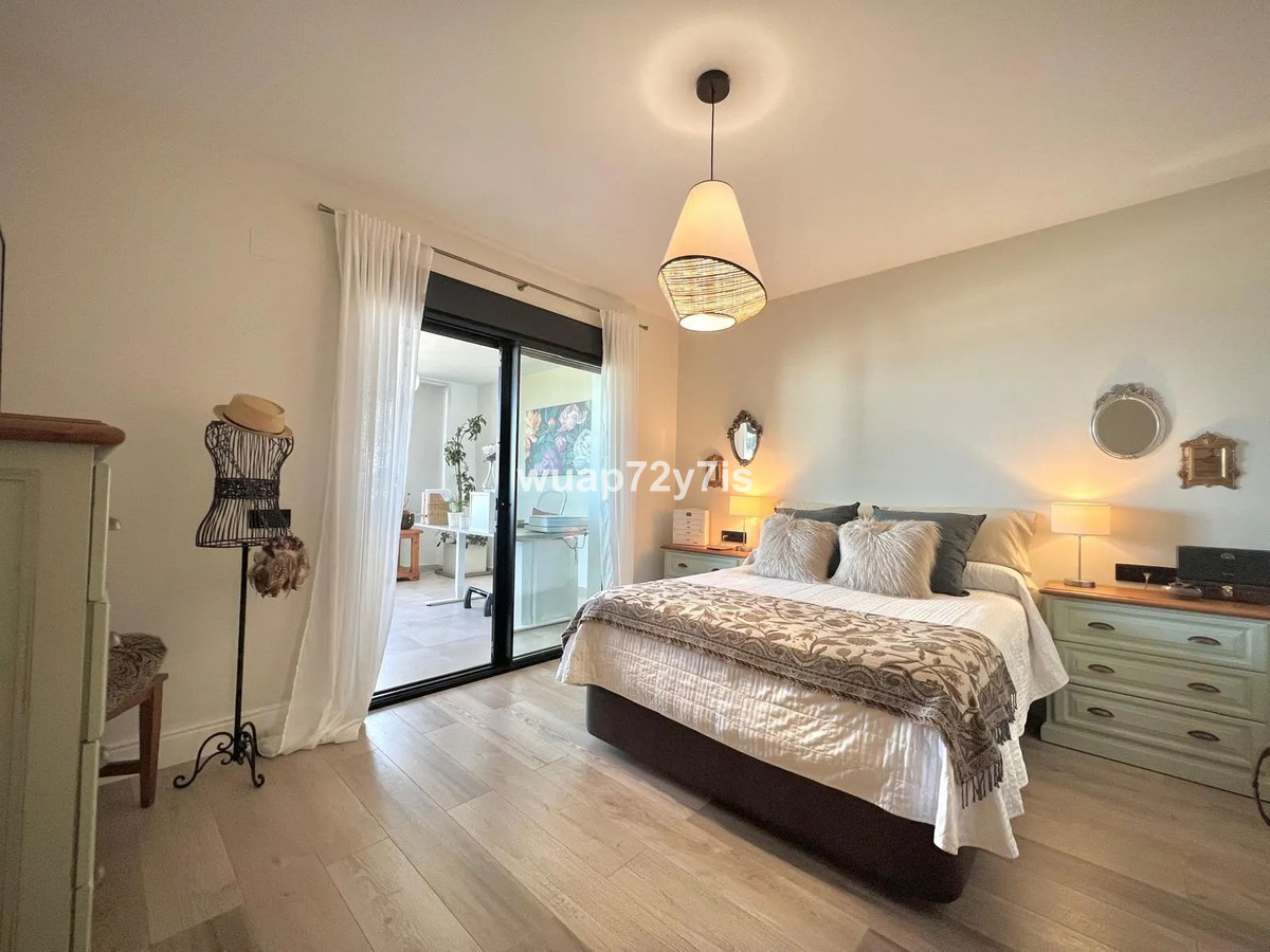 Appartement te koop in Estepona | 3 slaapkamers H5080138