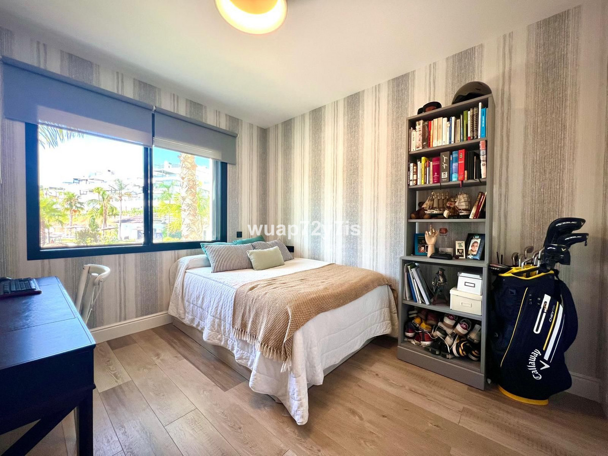 Appartement te koop in Estepona | 3 slaapkamers H5080138