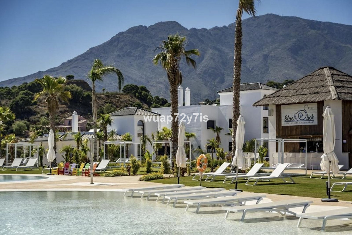 Appartement te koop in Estepona | 3 slaapkamers H5080138