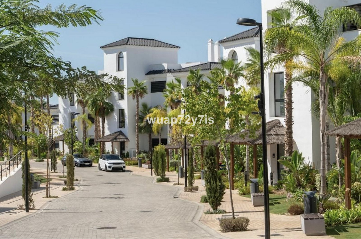 Appartement te koop in Estepona | 3 slaapkamers H5080138