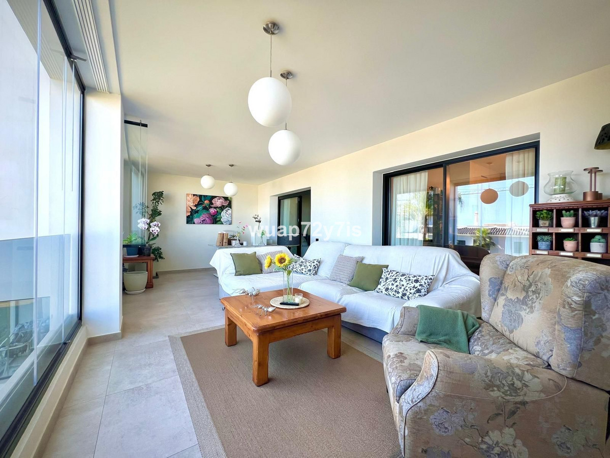 Appartement te koop in Estepona | 3 slaapkamers H5080138