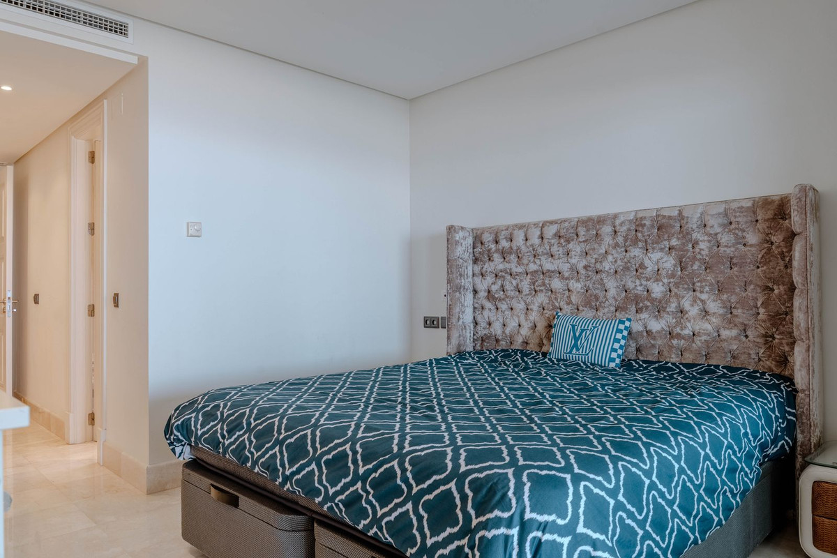 Appartement te koop in Estepona | 3 slaapkamers H5080258