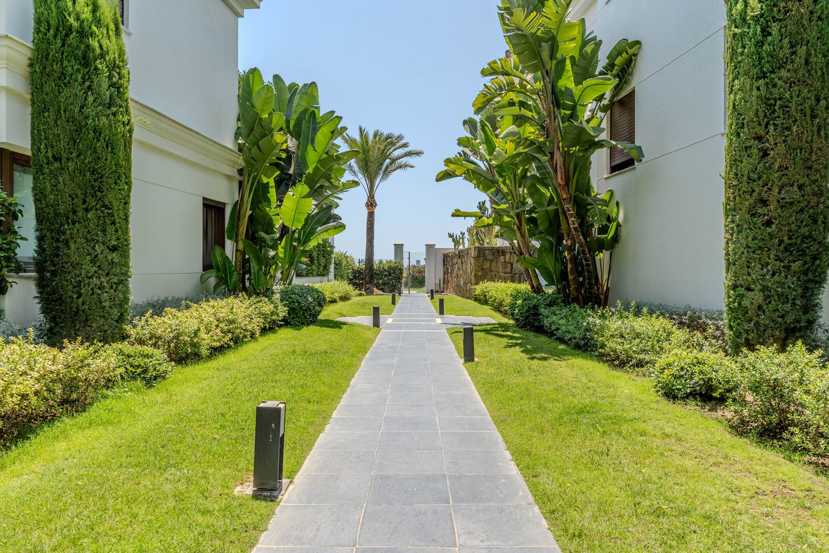 Appartement te koop in Estepona | 3 slaapkamers H5080258