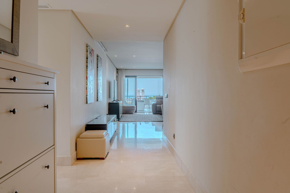 Appartement te koop in Estepona | 3 slaapkamers H5080258