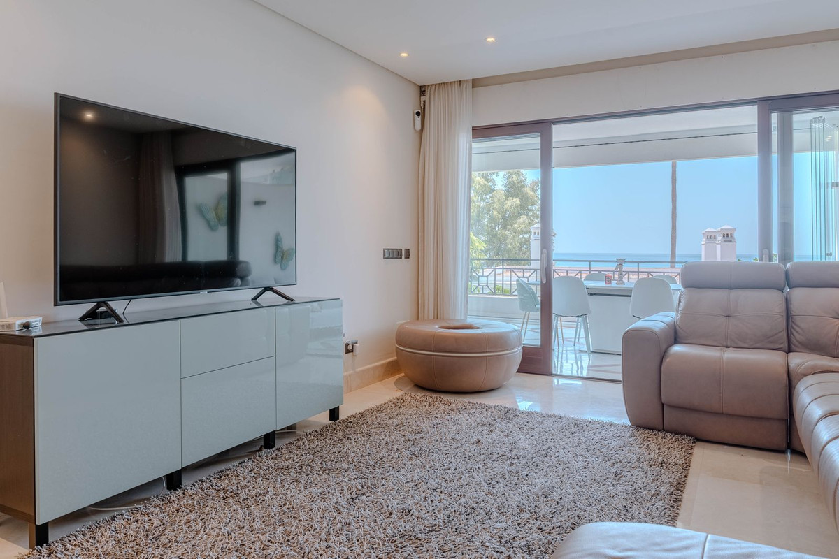 Appartement te koop in Estepona | 3 slaapkamers H5080258