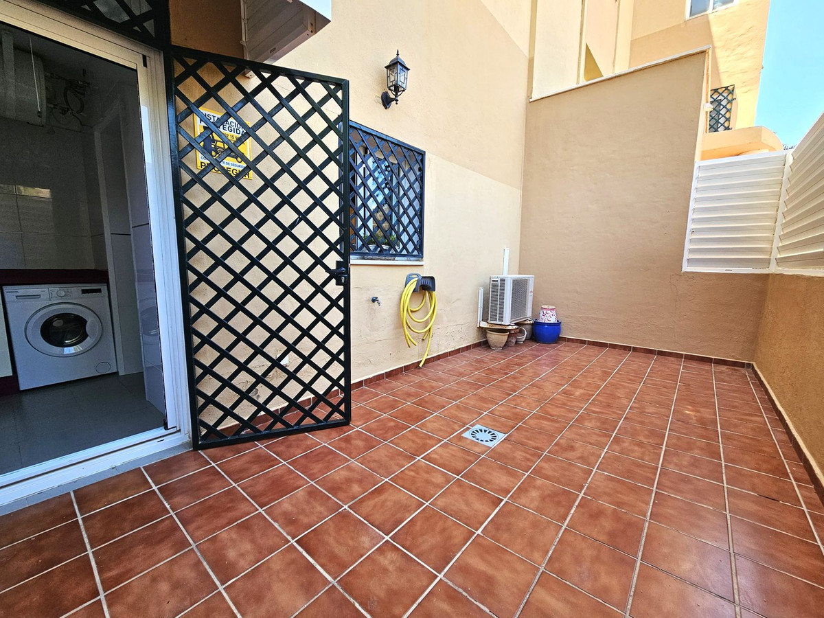 Appartement te koop in Estepona | 2 slaapkamers H5080735