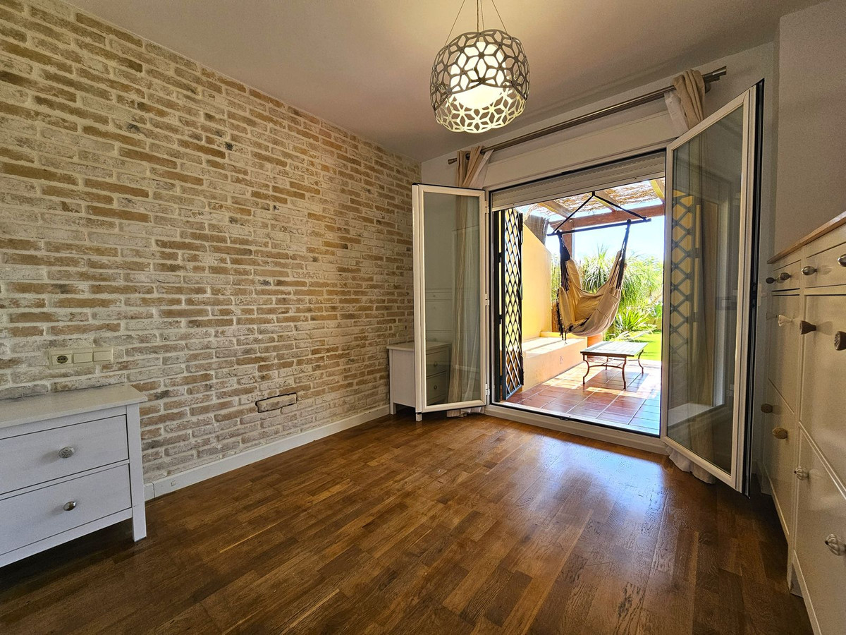 Appartement te koop in Estepona | 2 slaapkamers H5080735