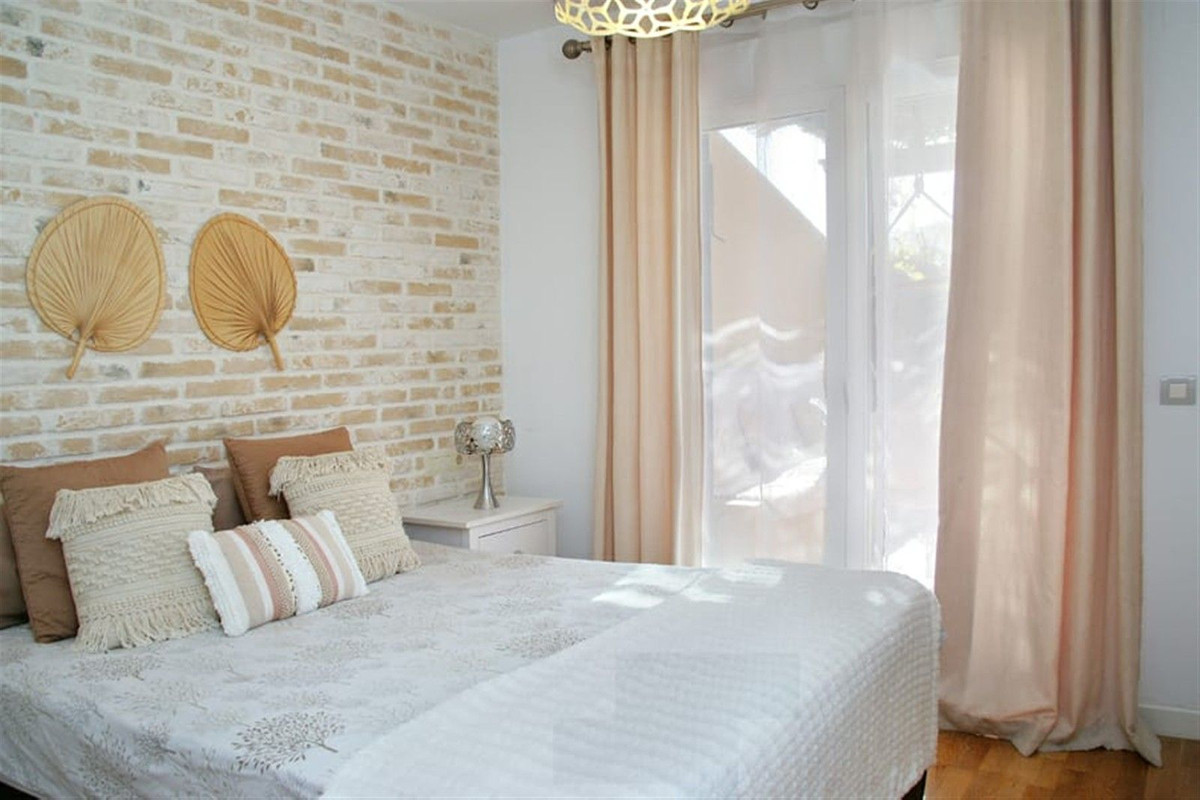 Appartement te koop in Estepona | 2 slaapkamers H5080735