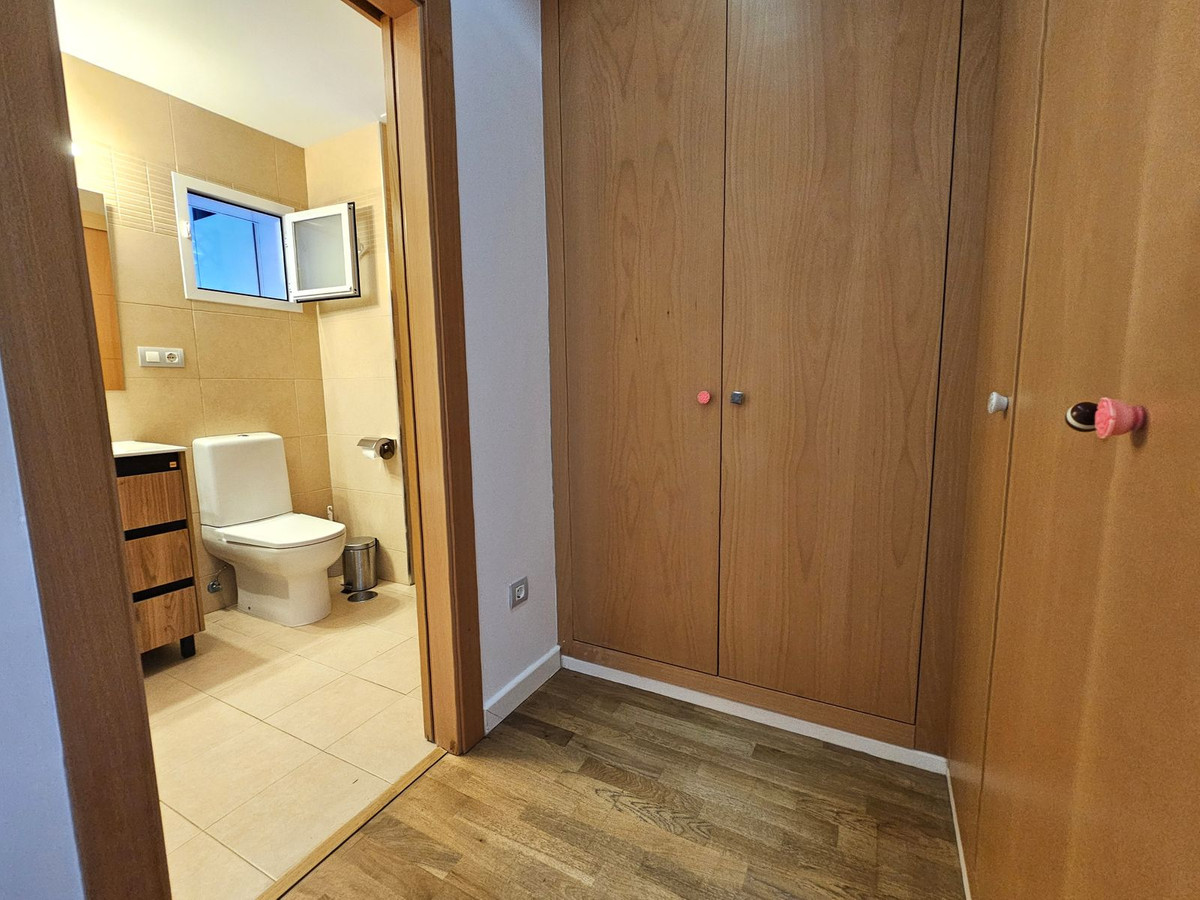 Appartement te koop in Estepona | 2 slaapkamers H5080735