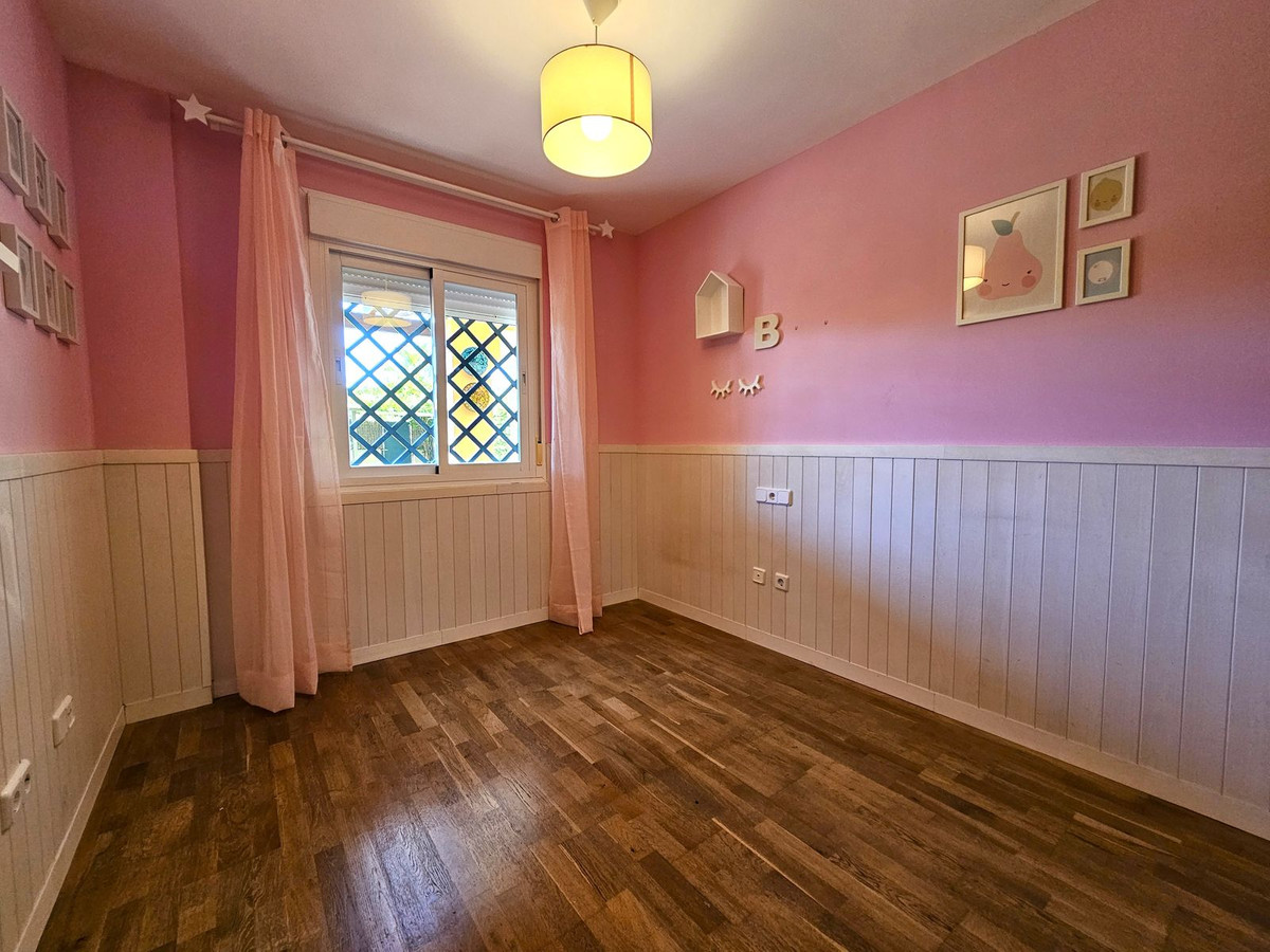 Appartement te koop in Estepona | 2 slaapkamers H5080735