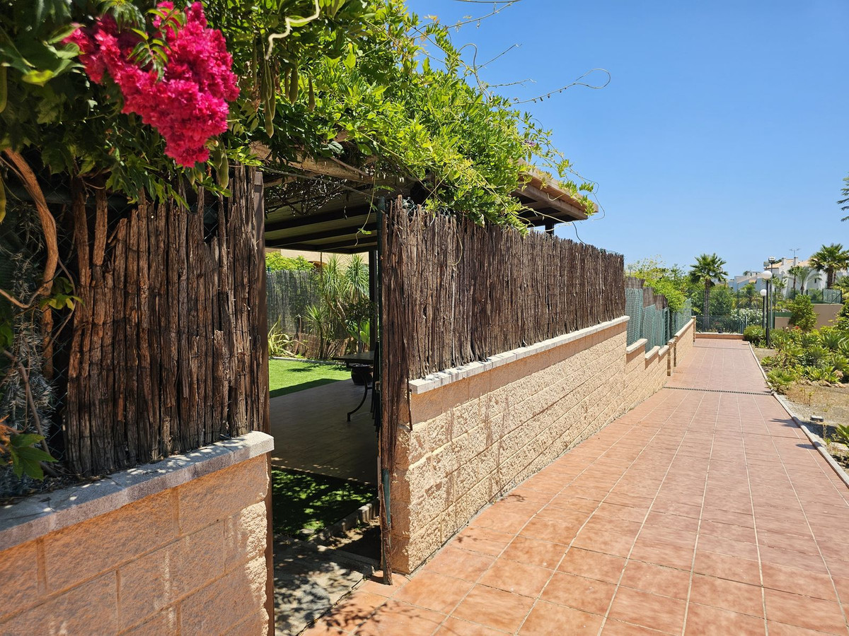 Appartement te koop in Estepona | 2 slaapkamers H5080735