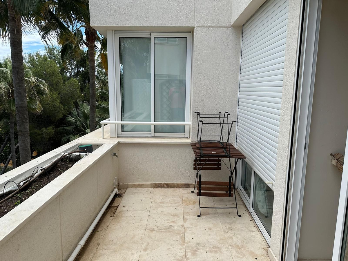 Appartement te koop in Estepona | 3 slaapkamers H5080801