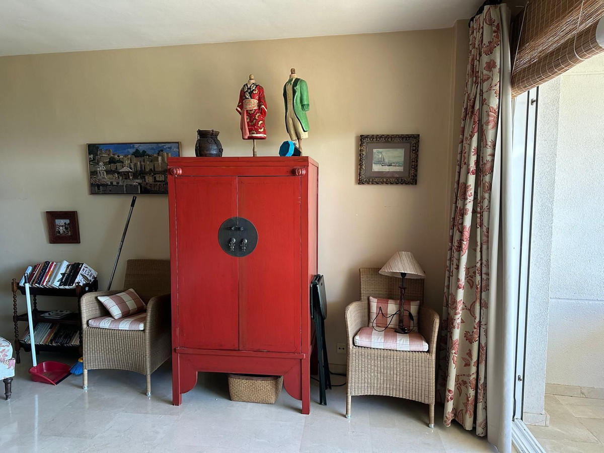 Appartement te koop in Estepona | 3 slaapkamers H5080801