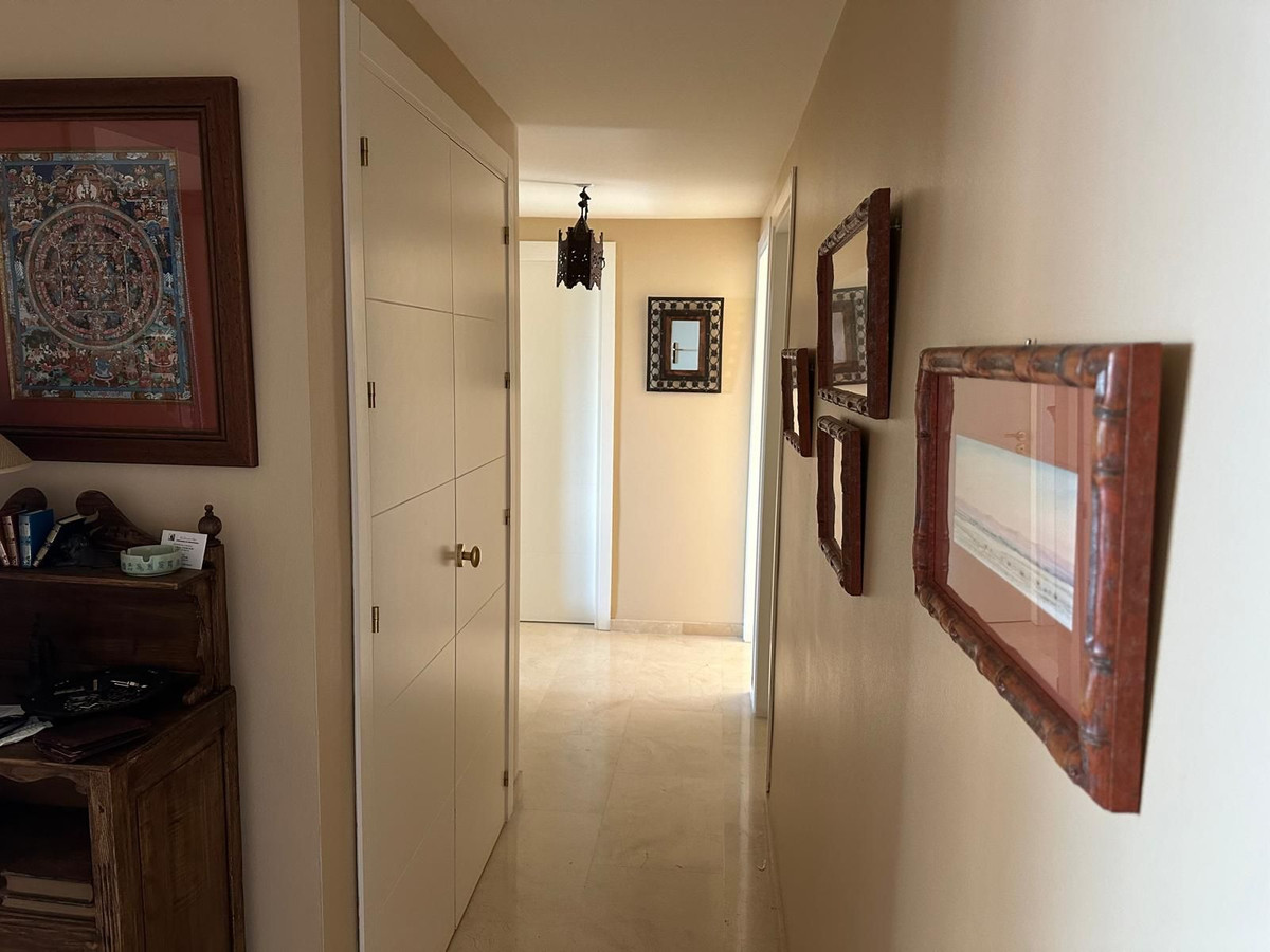 Appartement te koop in Estepona | 3 slaapkamers H5080801