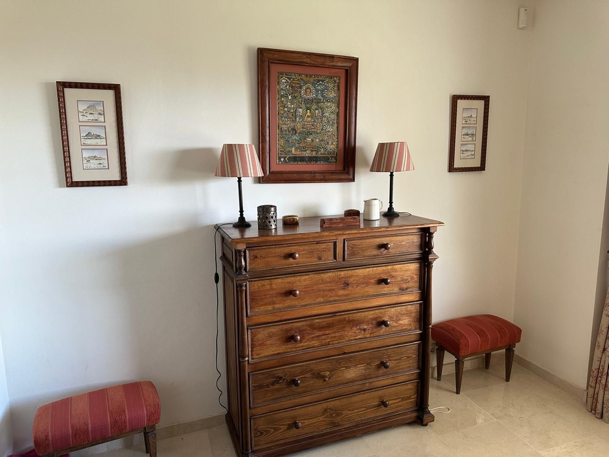 Appartement te koop in Estepona | 3 slaapkamers H5080801