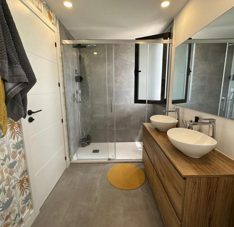 Penthouse te koop in Estepona | 2 slaapkamers H5081341