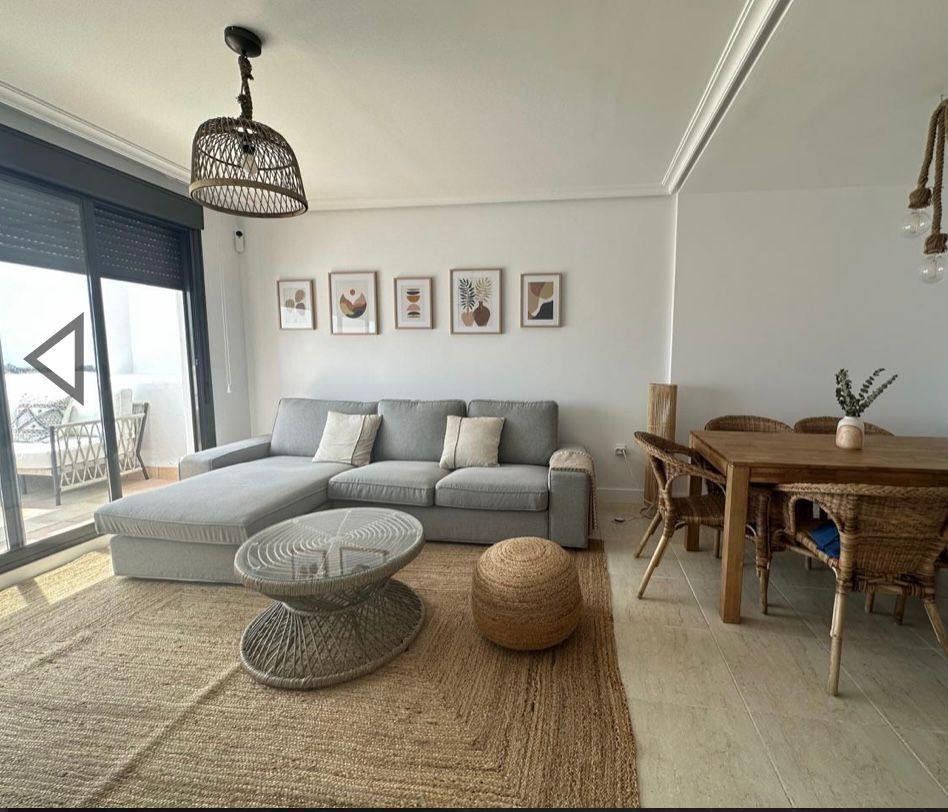 Penthouse te koop in Estepona | 2 slaapkamers H5081341