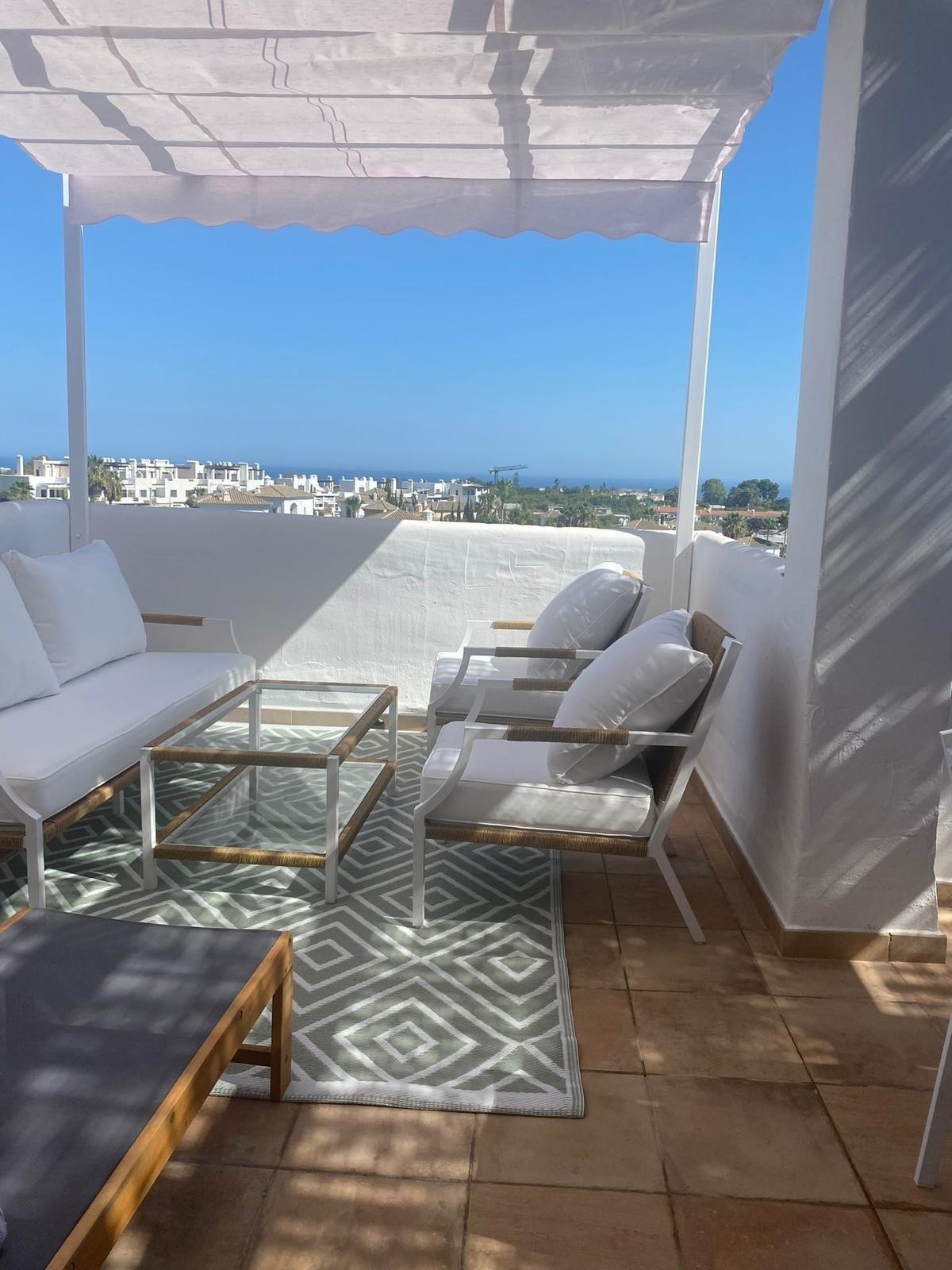 Penthouse te koop in Estepona | 2 slaapkamers H5081341