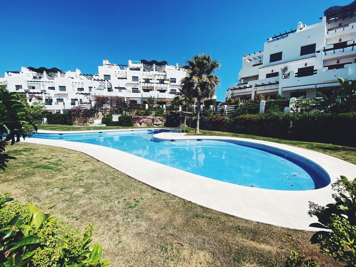 Penthouse te koop in Estepona | 2 slaapkamers H5081341