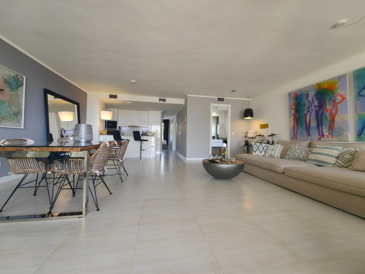 Appartement te koop in Estepona | 2 slaapkamers H5084044