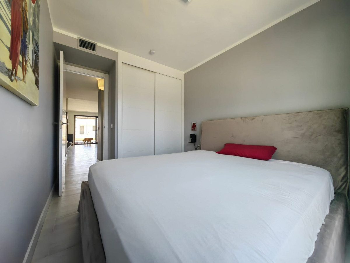 Appartement te koop in Estepona | 2 slaapkamers H5084044