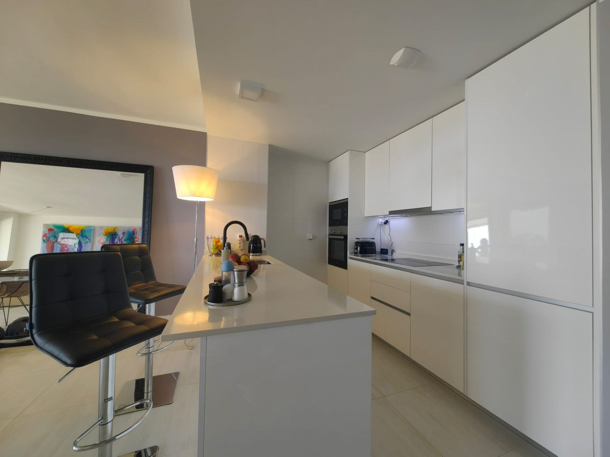 Appartement te koop in Estepona | 2 slaapkamers H5084044