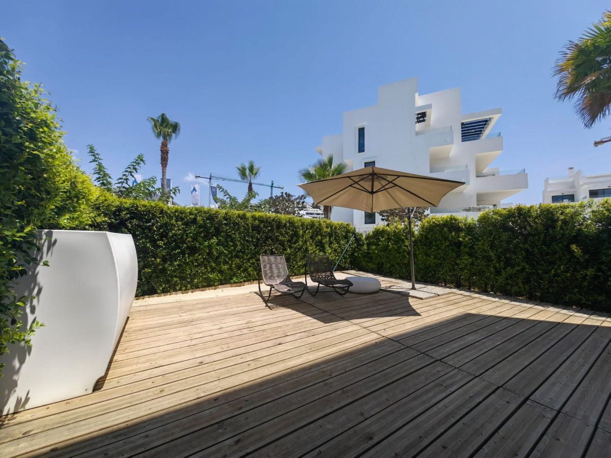 Appartement te koop in Estepona | 2 slaapkamers H5084044