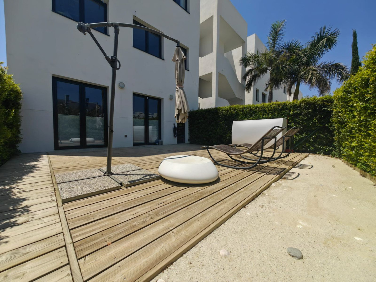 Appartement te koop in Estepona | 2 slaapkamers H5084044
