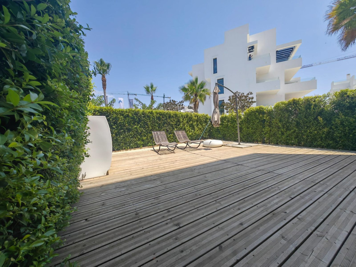 Appartement te koop in Estepona | 2 slaapkamers H5084044