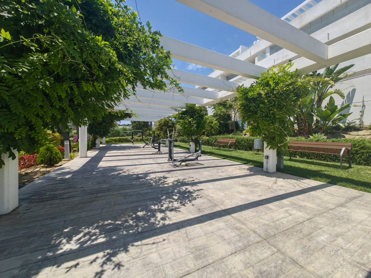 Appartement te koop in Estepona | 2 slaapkamers H5084044