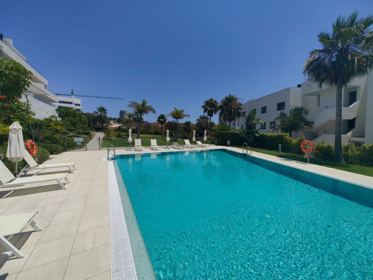 Appartement te koop in Estepona | 2 slaapkamers H5084044