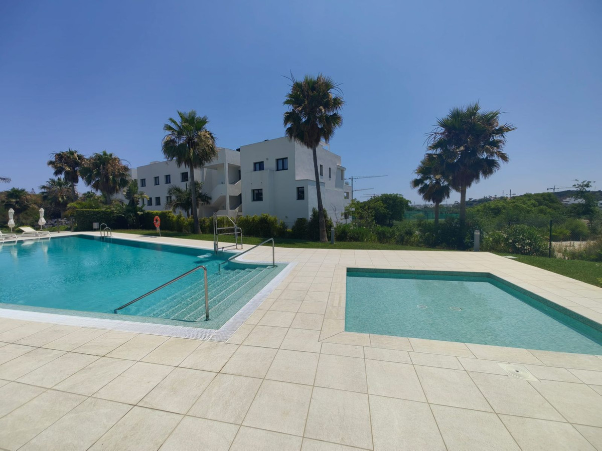 Appartement te koop in Estepona | 2 slaapkamers H5084044