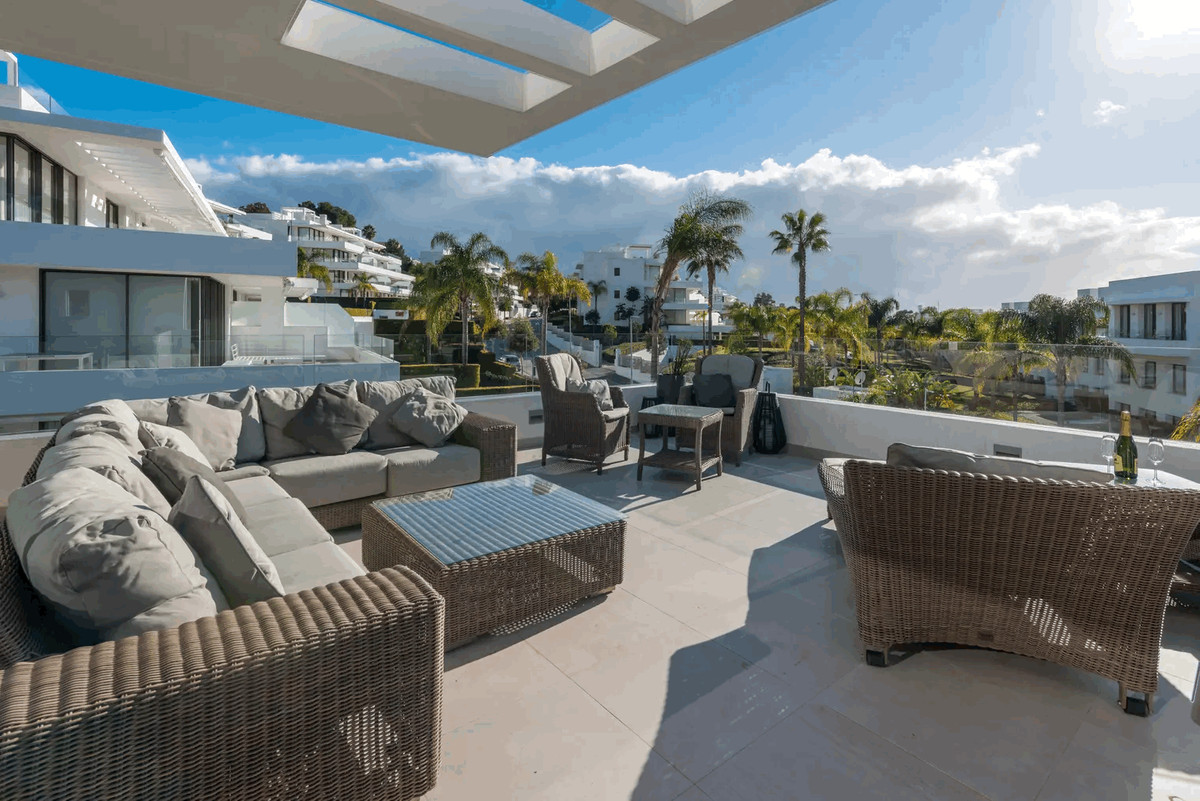 Appartement te koop in Estepona | 3 slaapkamers H5084050