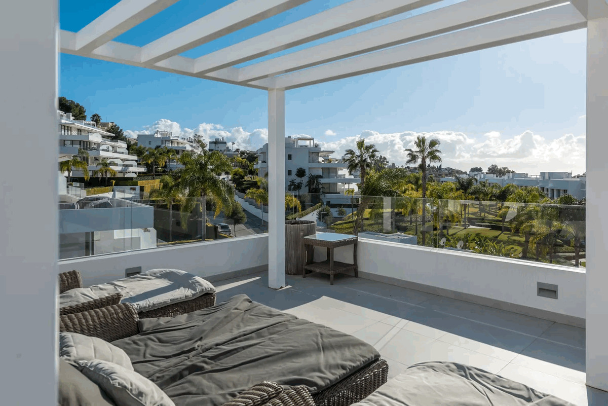 Appartement te koop in Estepona | 3 slaapkamers H5084050