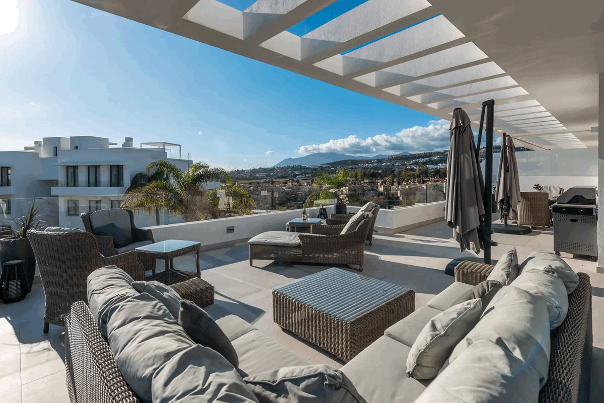 Appartement te koop in Estepona | 3 slaapkamers H5084050