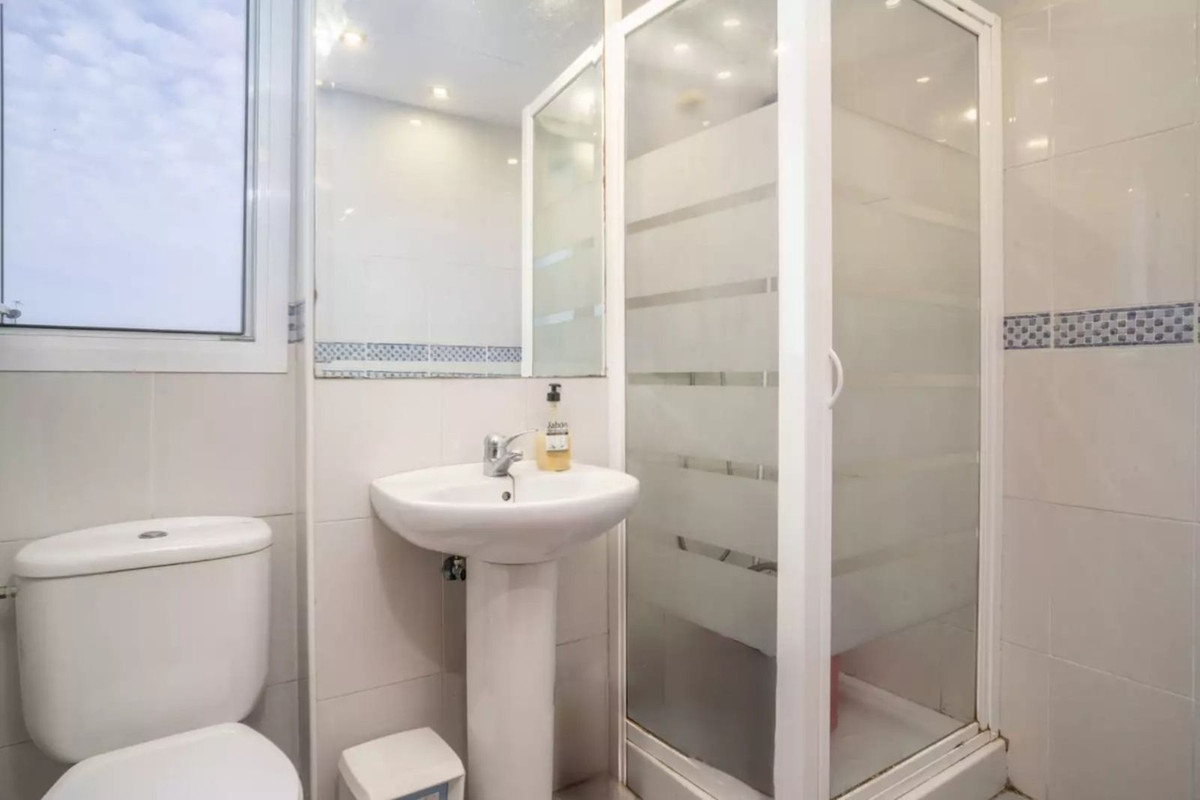 Appartement te koop in Estepona | 3 slaapkamers H5084170