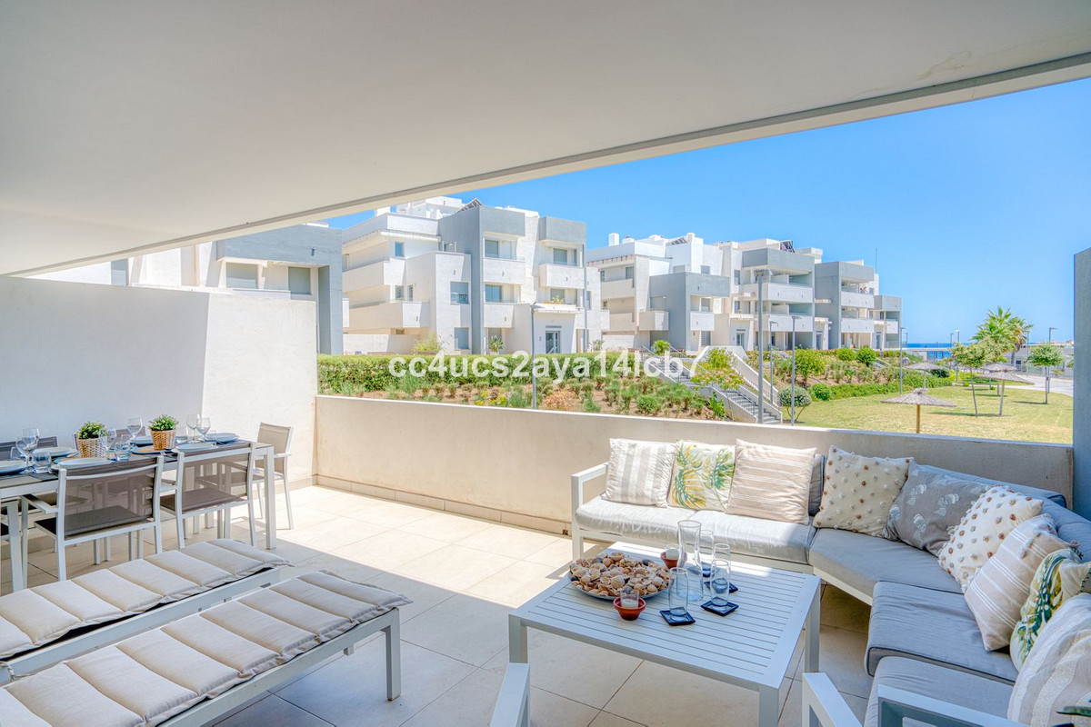 Appartement te koop in Estepona | 2 slaapkamers H5084200