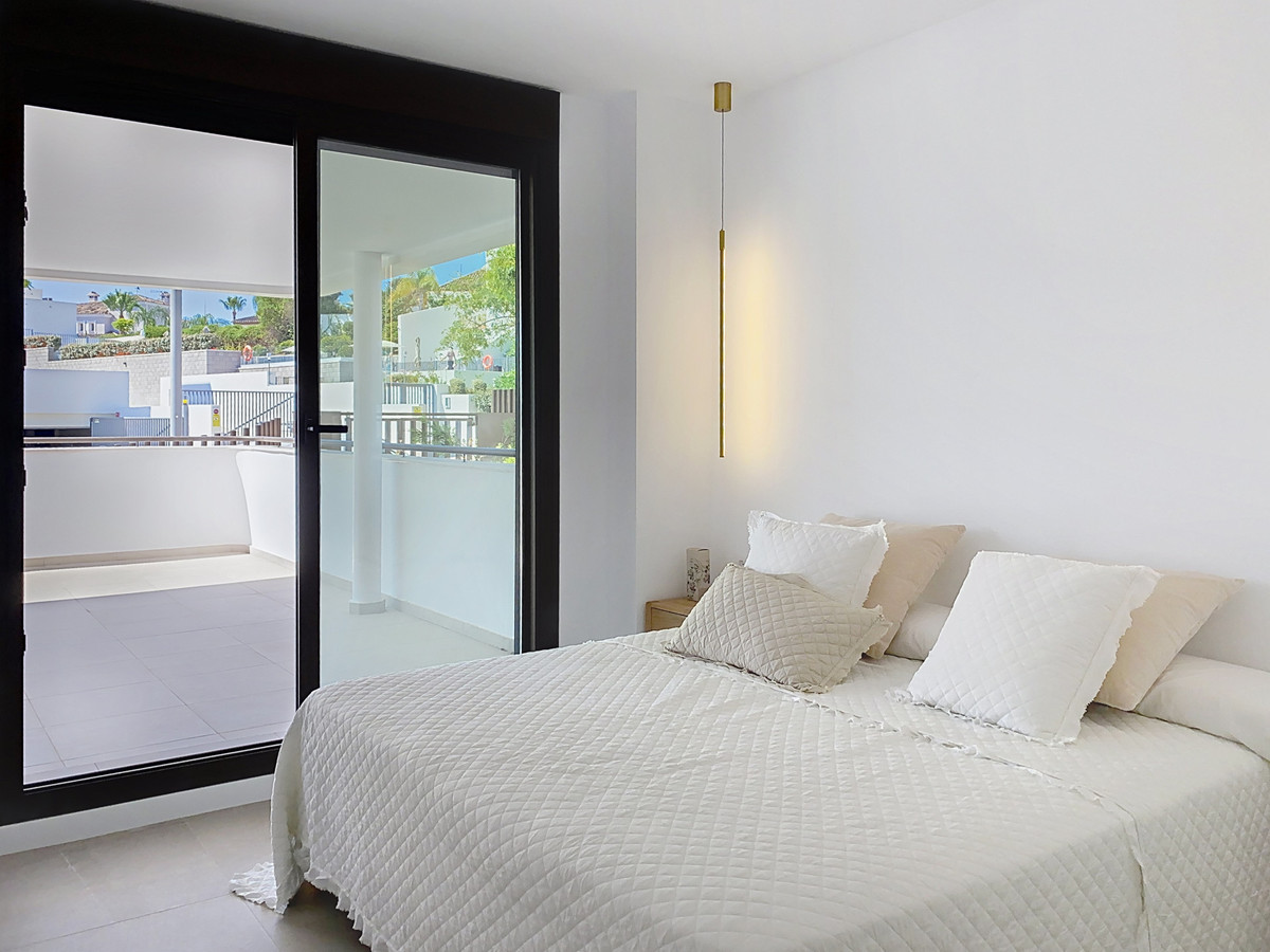 Appartement te koop in Estepona | 4 slaapkamers H5084467