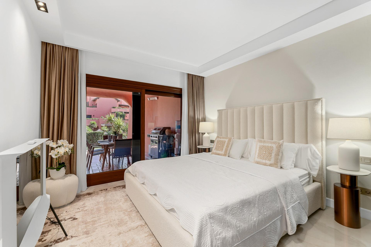 Appartement te koop in Estepona | 3 slaapkamers H5085235