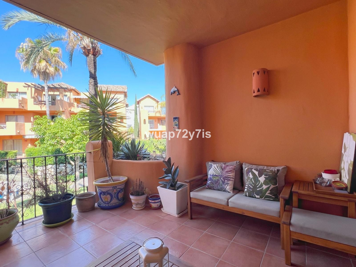Appartement te koop in Estepona | 2 slaapkamers H5085637
