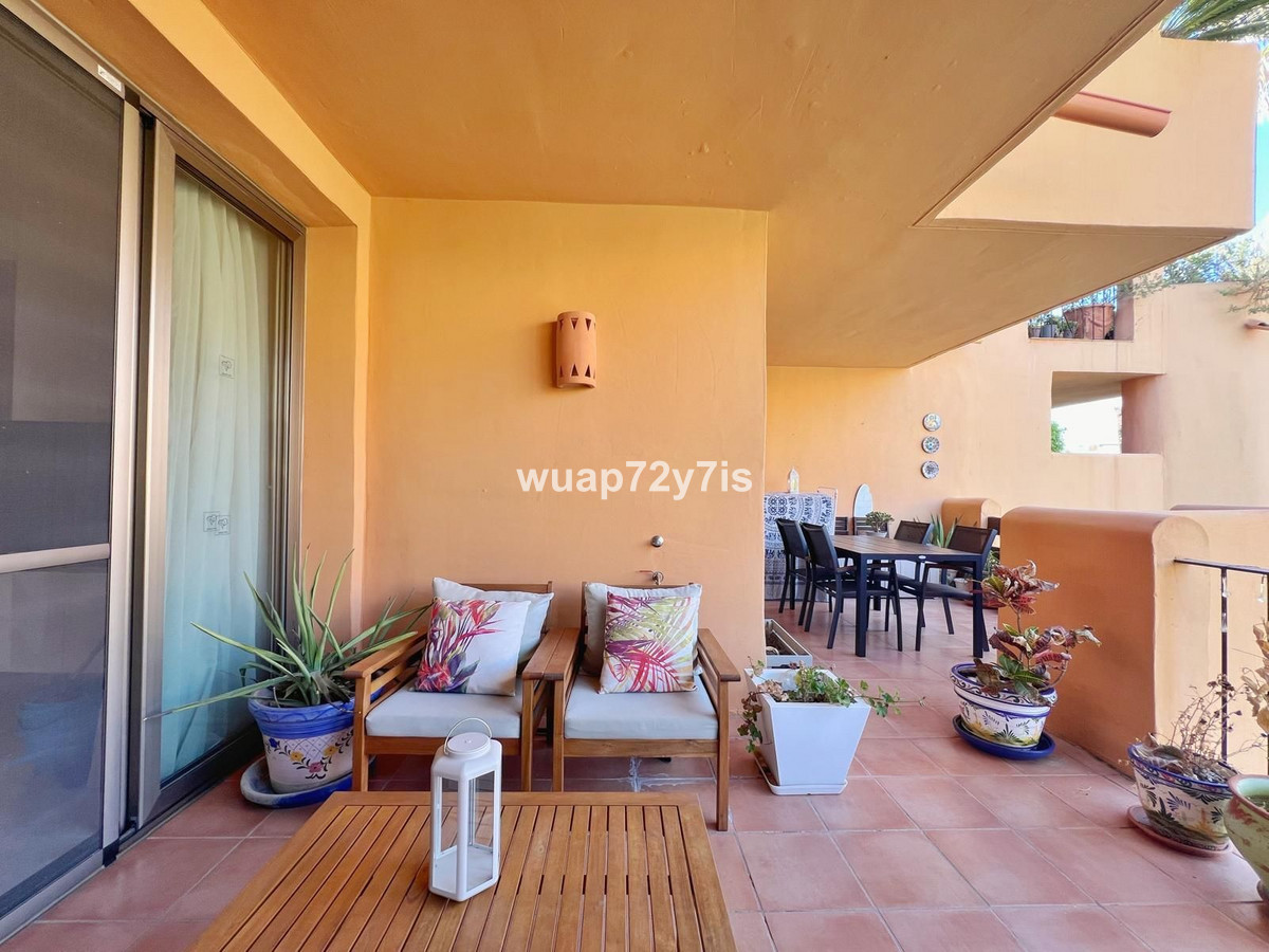 Appartement te koop in Estepona | 2 slaapkamers H5085637