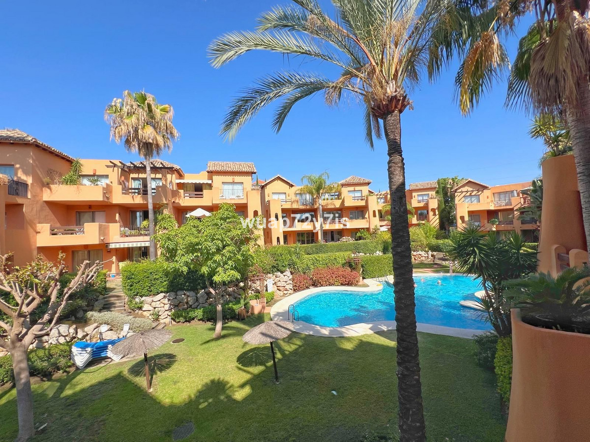 Appartement te koop in Estepona | 2 slaapkamers H5085637